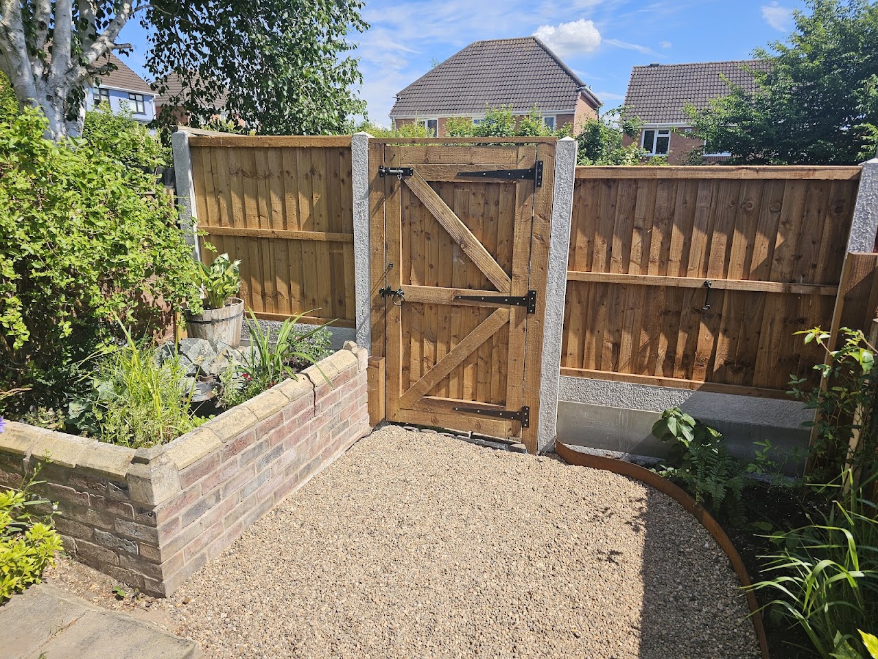 Moira Fencing & Driveways
