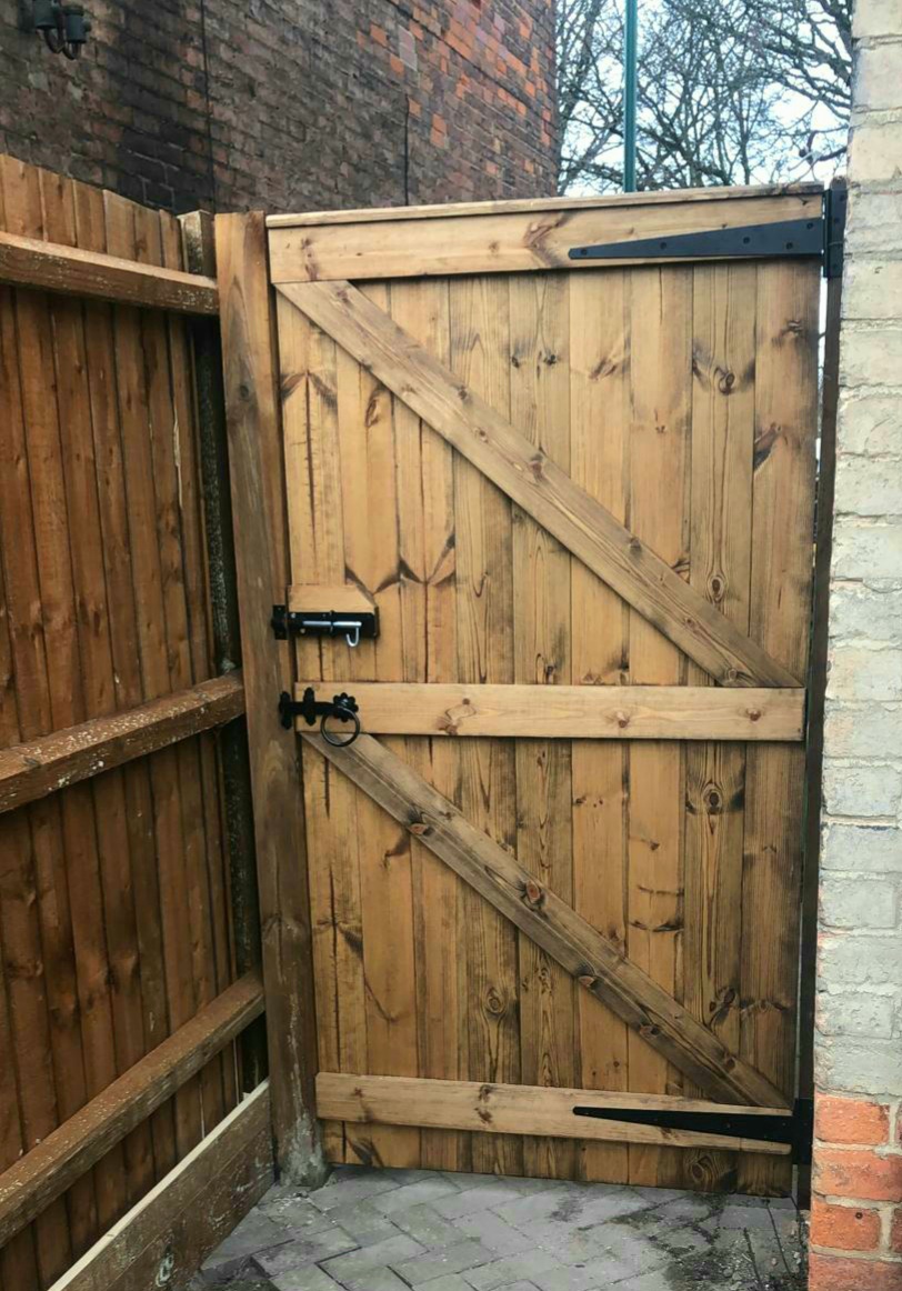 Tailored Fencing Nottingham — photo